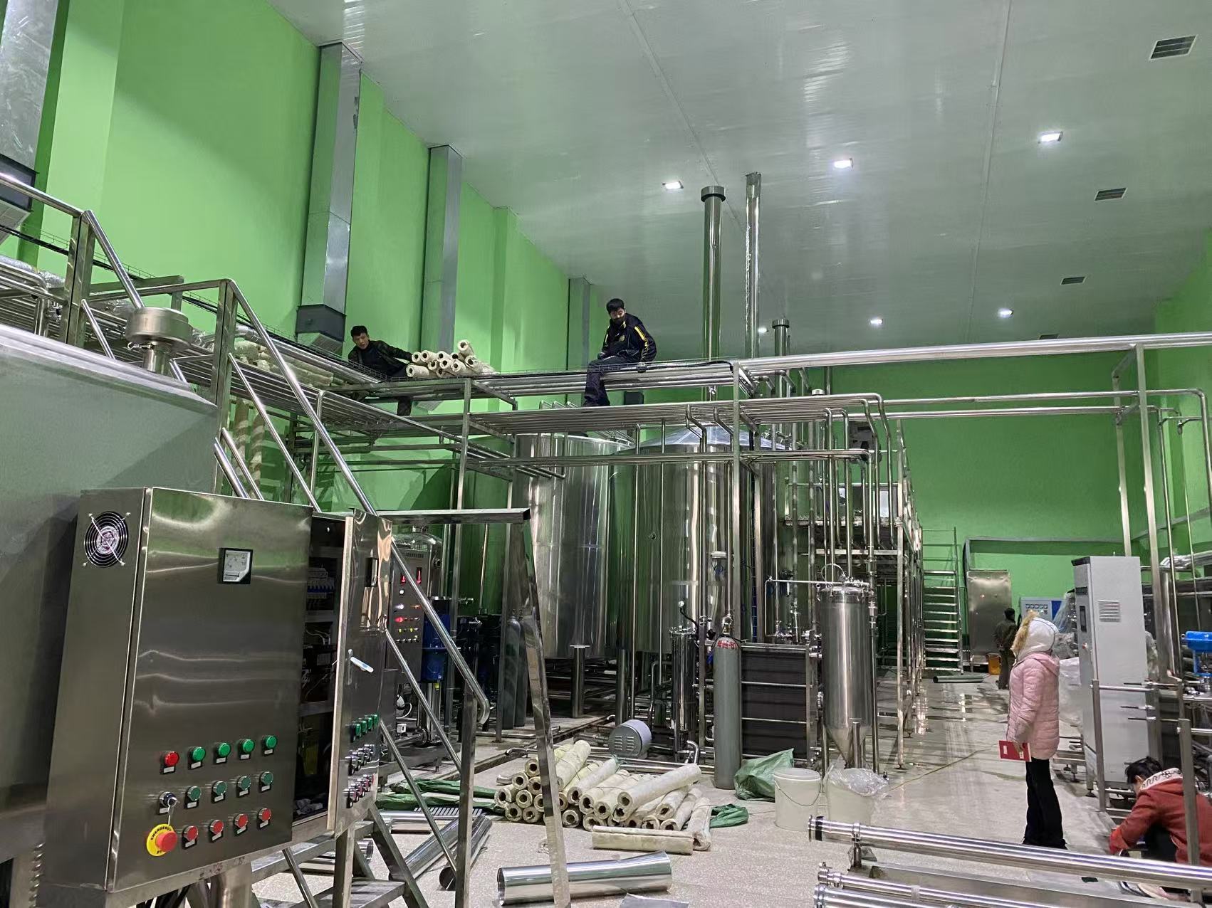 奉新精酿啤酒设备厂—精酿啤酒设备制造：传承工艺与创新科技的交融